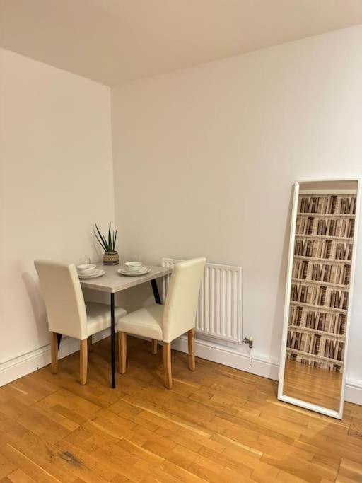 Apartment In Angel. Лондон Экстерьер фото